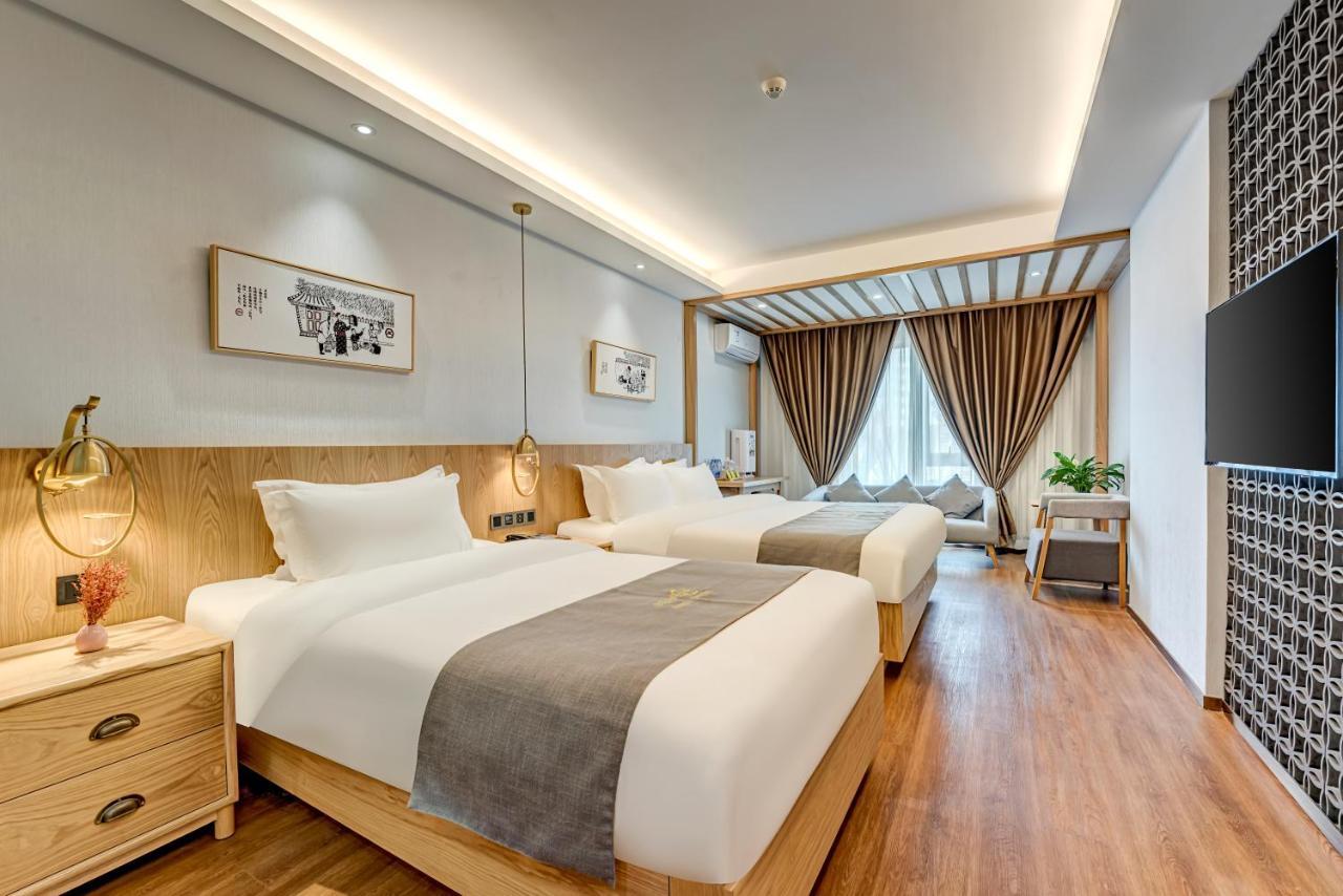 Happy Dragon City Culture Hotel -In The City Center With Ticket Service&Food Recommendation,Near Tian'Anmen Forbidden City,Wangfujing Walking Street,Easy To Get Any Tour Sights In Pékin  Extérieur photo